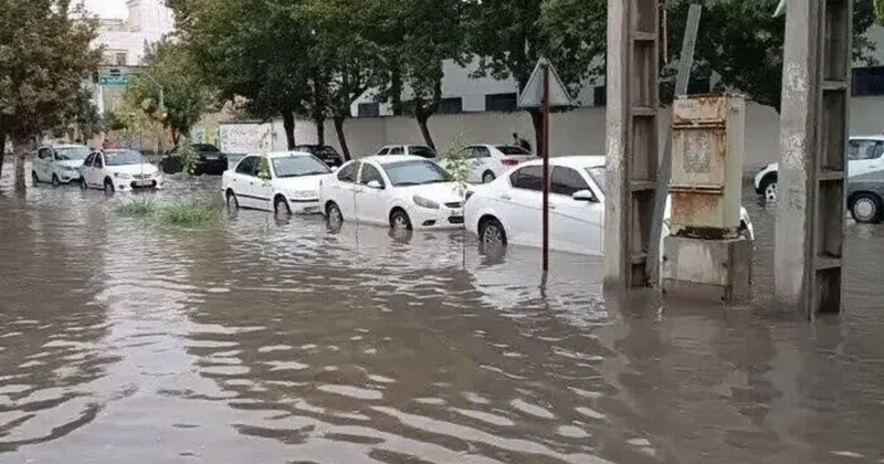 İranın şimalında güclü leysan daşqınlara səbəb oldu VİDEO