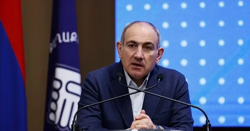 Paşinyan ləğv edilmiş separatçı ordunun generalları ilə bağlı əmr verdi