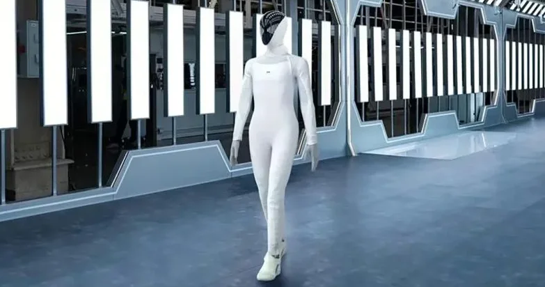 Xpeng şirkəti dəmir humanoid robotunu təqdim edib