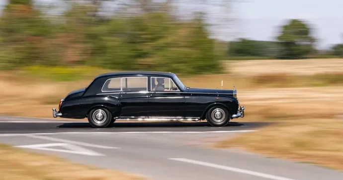 Klassik lüks avtomobili elektromobilə çevirdilər FOTO