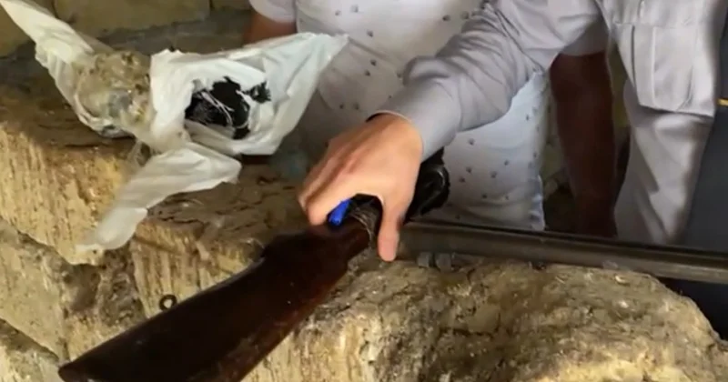 Polis bu ərazilərdə gizlədilən silahlar ortaya çıxardı