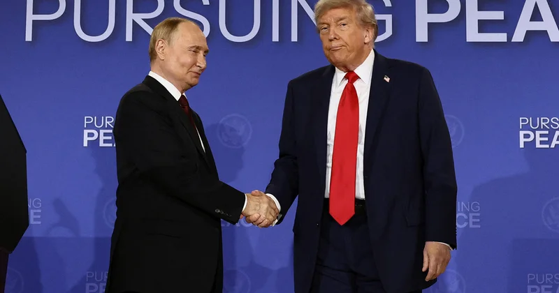 Trampla Putin nədən danışdılar?