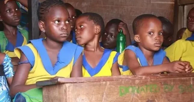 Nigeriyada uşaq alverçilərinə qarşı əməliyyat 17 azyaşlı xilas edilib