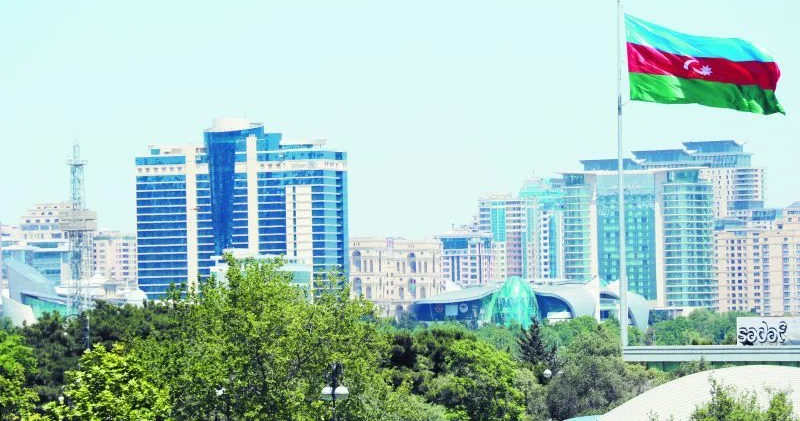 Güclü cəmiyyətin təsisçiləri!