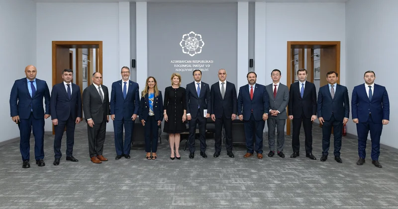 RİNN də “Caspian Policy Center”in nümayəndələri ilə görüş keçirildi