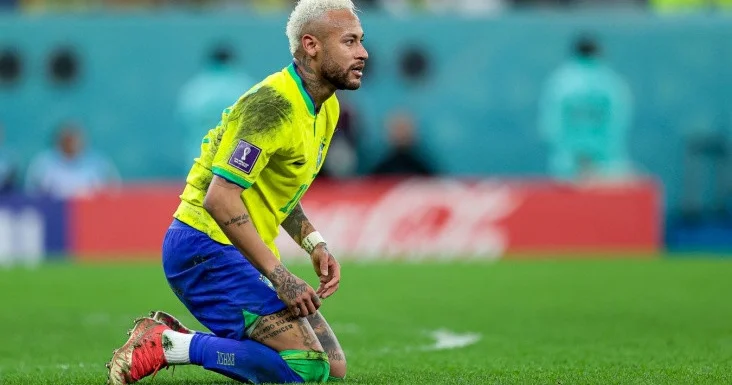 “Napoli”nin Neymar istəyi Klubda ciddi müzakirələr