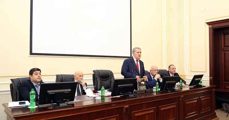 AMEA da “Azıx mağarası Azərbaycan ərazisində ən qədim yaşayış məskəni” kitabının təqdimatı olub