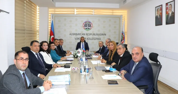 3 vəkil cəzalandırılıb, 4 nə xəbərdarlıq edilib Rəsmi