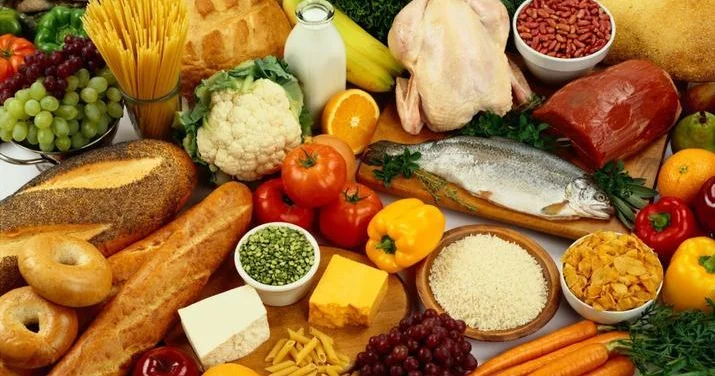Ərzaq idxalı üzrə inhisarçılar bazarda qiymət diktə edirlər Ekspert