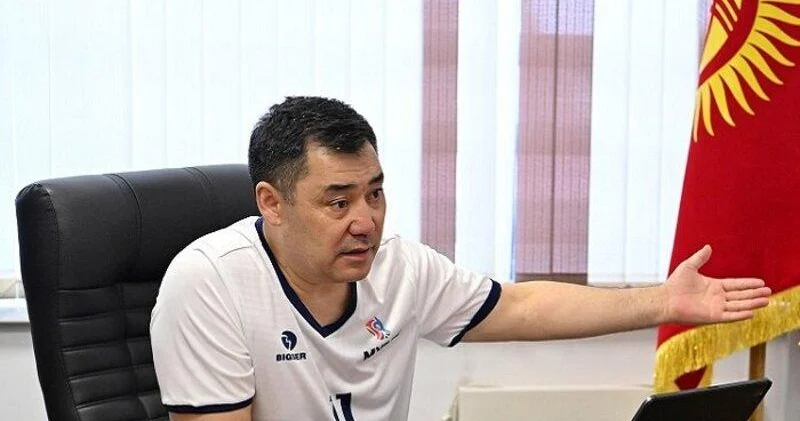 Qırğızıstan Prezidenti: Elə bir kitab yazacağam ki, bestseller olacaq