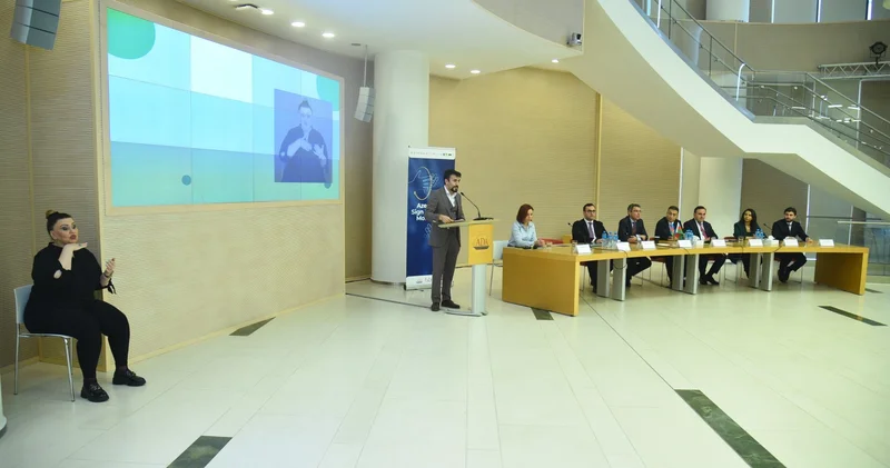 В Университете АDА проходит презентация проекта Приложение для изучения азербайджанского языка жестов (ФОТО)