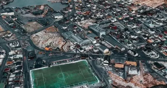 2026/27 mövsümü Çempionlar Liqasına vəsiqəni indidən qazanıblar Stadionları isə valehedicidir