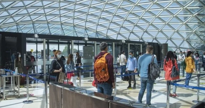 Контрабанда на рейсе Дубай Баку
