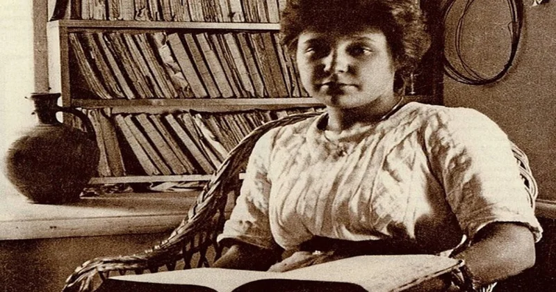 Mən belə bir yerdə yaşaya bilmərəm... Marina Svetayeva