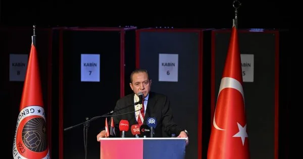 Super Liqada istefa Bu dəfə Klub prezidenti postundan ayrılıb
