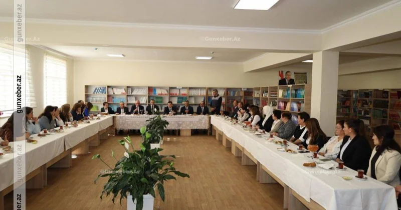 Nahid Bağırov İsmayıllı şəhər 6 saylı tam orta məktəbin kollektivi ilə görüşüb