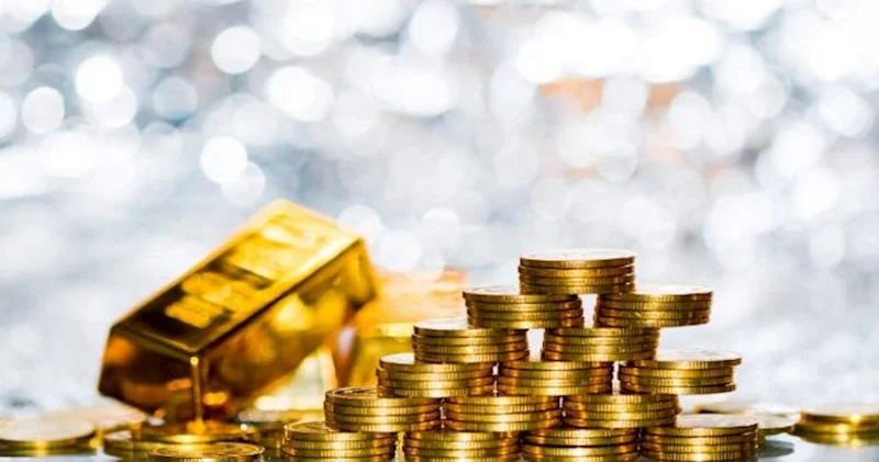 Qızıldan növbəti rekord: Qramı 220 manatı keçdi