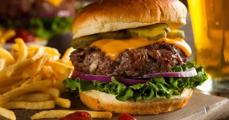 Dünyanın ən bahalı burgeri İspaniyada satışa çıxarıldı − 11 min dollar