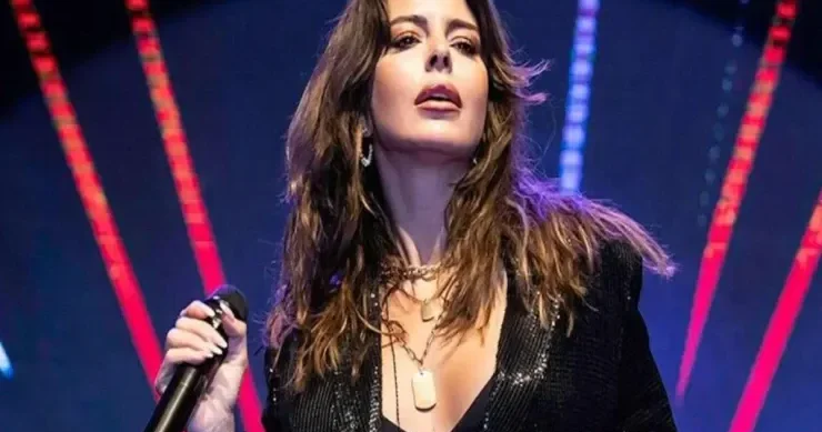 Müğənni Simge saxlanılıb? meneceri DANIŞDI