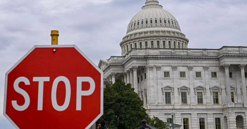 Сенат США в тупике, правительство остаётся без финансирования Minval Politika