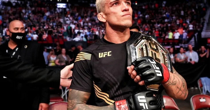 “UFC Fight Night 261”: Rio de Janeyroda keçiriləcək turnirin VAXTI və DETALLARI