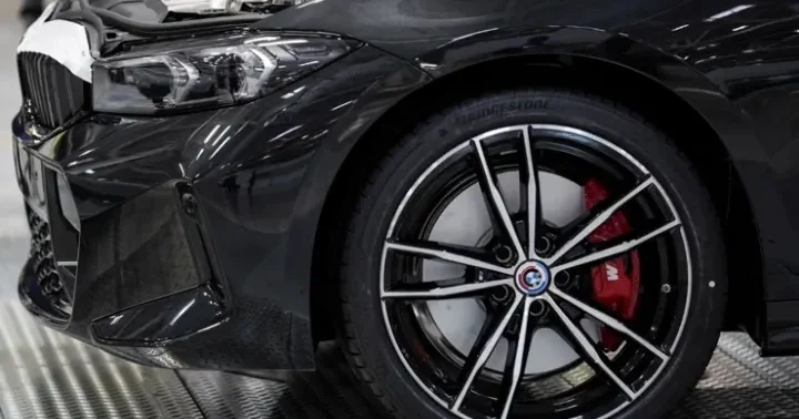 BMW 2025 ci il ürə gəlir proqnozunu aşağı saldı