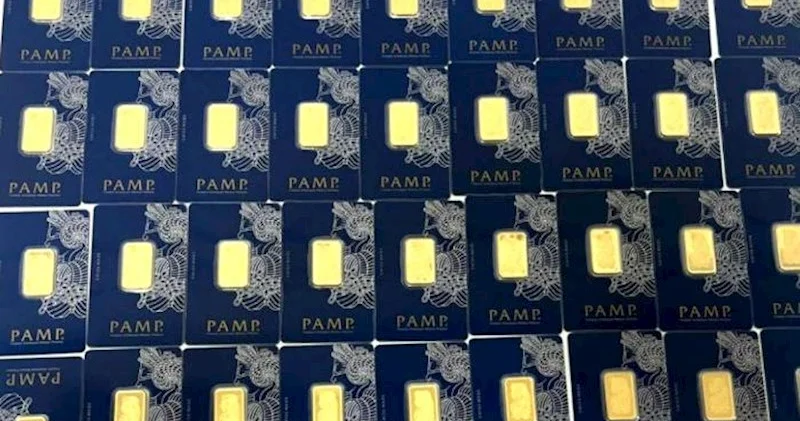 37 qızıl külçəni gömrükdən keçirmək istədilər Fotolar