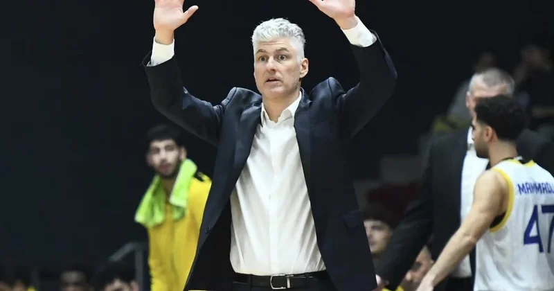 “Gəncə”nin 5 basketbolçusu liftdə xəsarət aldı Baş məşqçidən FIBA ya sərt ittiham