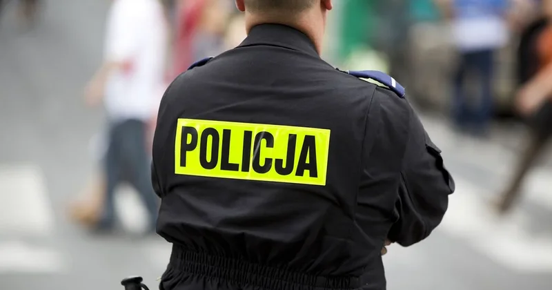 В Польше полицейские ранили случайного прохожего, стреляя по мужчине с ножом