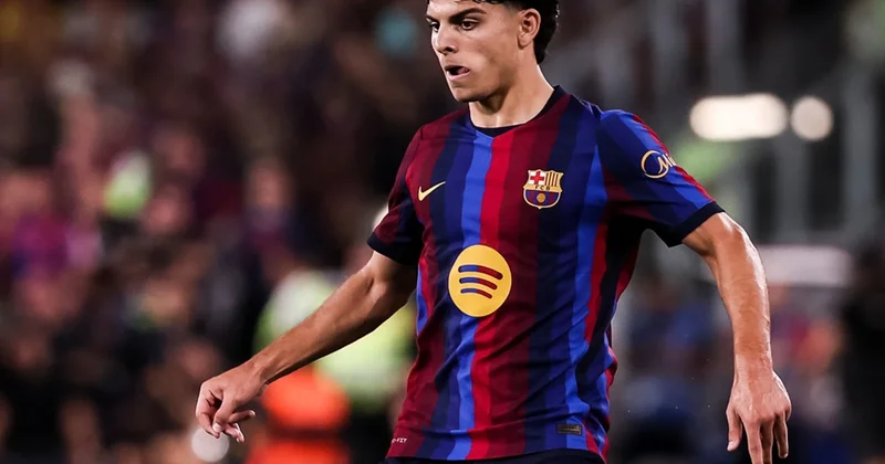 “Barselona” 19 yaşlı futbolçusunun gələcəyinə qərar verdi