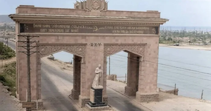 XX əsrdə Bakının cənub girişində Stalinin heykəli və “Zəfər tağları” niyə ucaldılmışdı? TARİX