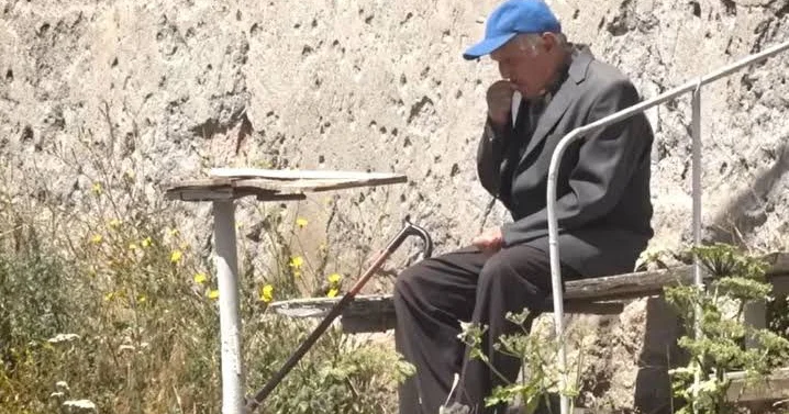 Ermənistan təqaüdçülər üçün keşbek maliyyələşdirməsini artırıb