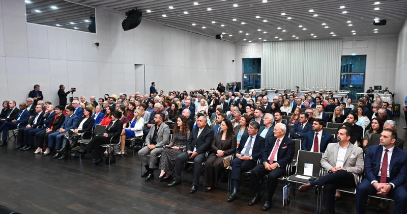 “Azərbaycanda alman izləri ortaq tarix” Berlində təqdimat