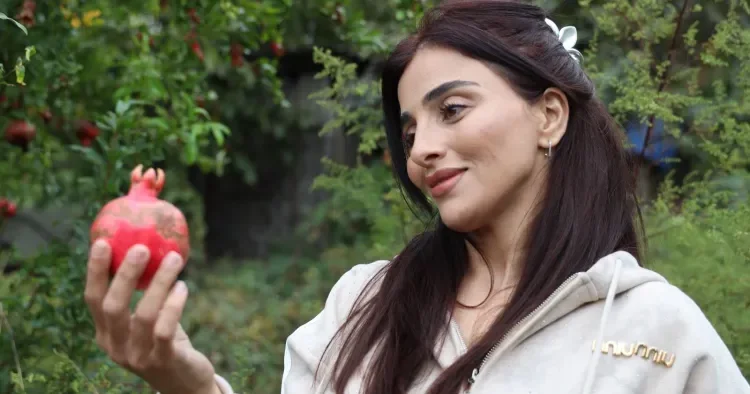 33 il sonra doğma yurda qayıdan Mahnur FOTO
