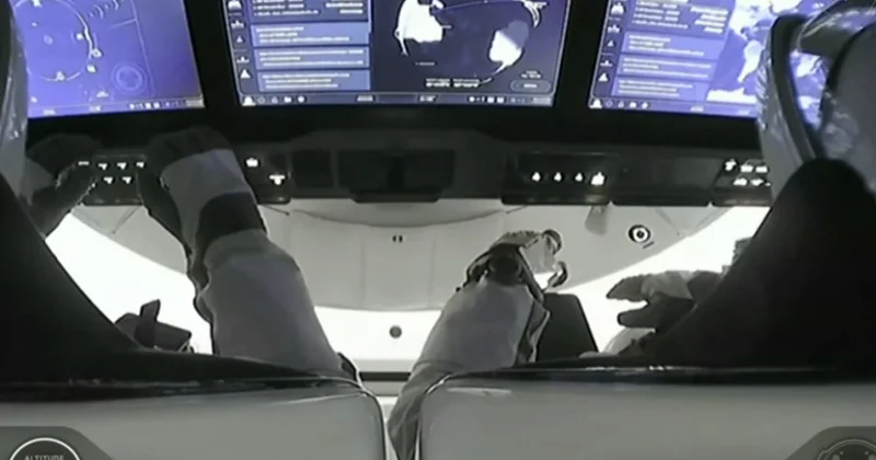 NASA nın “Crew 12” heyəti 237 günlük kosmik missiyadan sonra Yerə qayıdır