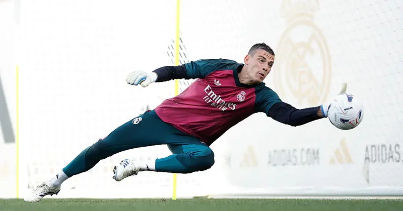 Real qışda iki futbolçu ilə yolları ayırmağı planlaşdırır