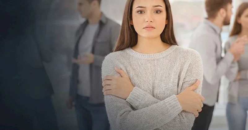 Camaat nə deyər... Bu düşüncə həyatımızı necə dəyişir?