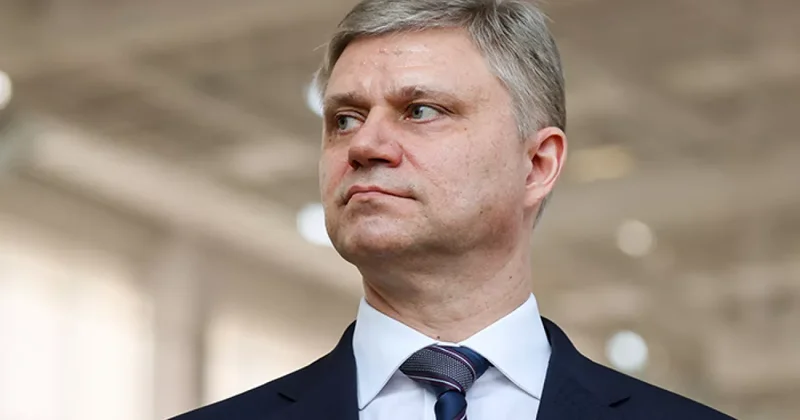 Глава РЖД едет на переговоры в Армению