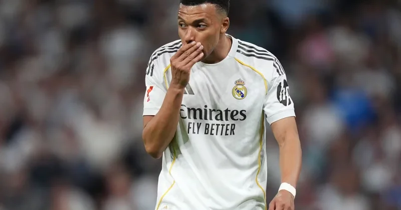 Mbappe “Qızıl top”u qazana bilməyəcəyindən narahatdır