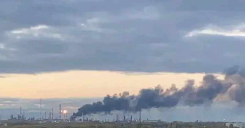 Ukrayna Rusiyanın neft emalı zavoduna HÜCUM ETDİ VİDEO