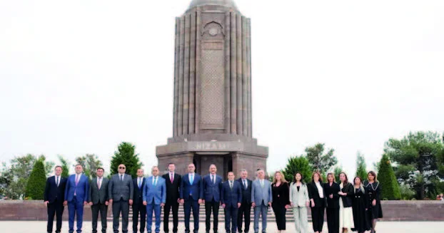 Gəncə Nizami sevgisi işığında