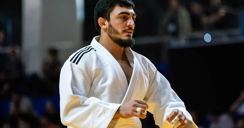 Fətiyev dünya çempionatında ilk medalını daha əvvəl məğlub etdiyi rəqiblə görüşdə qazanmağa çalışacaq in İCMALI