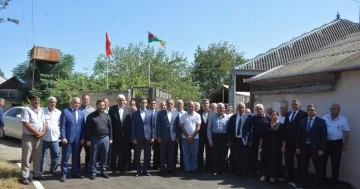 Milli Məclisin deputatı Anar Məmmədov şəhid ailəsini ziyarət edib