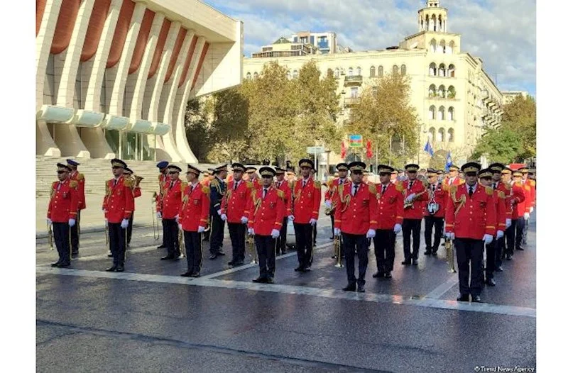 Bakıda Zəfər yürüşü keçirilir Yeni Sabah