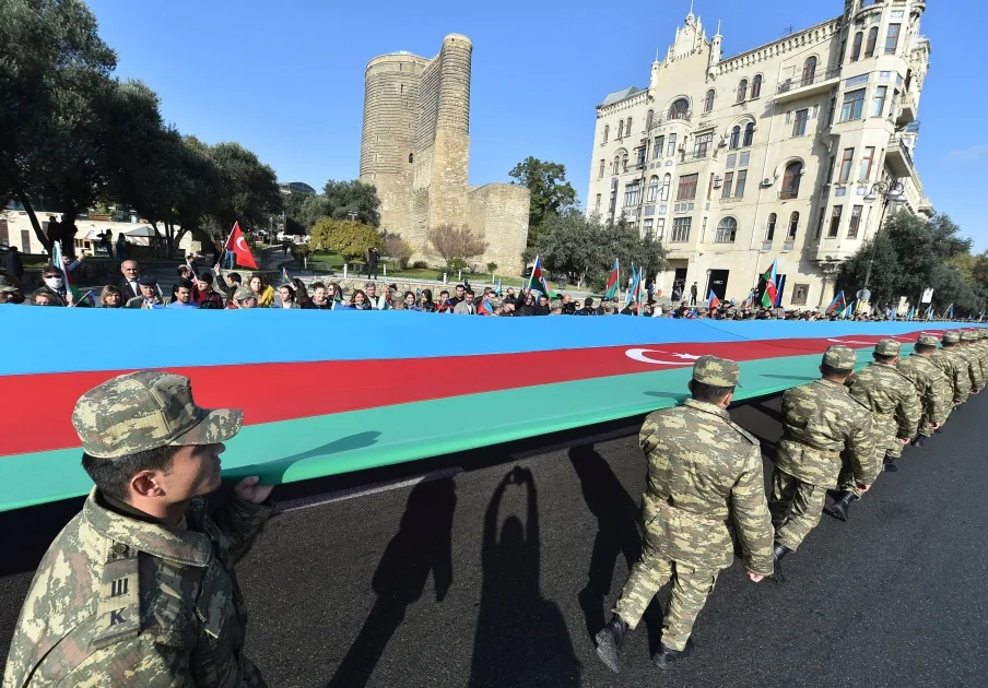 Bakıda Zəfər yürüşü keçirilir