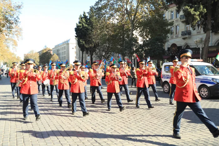 Bakıda Zəfər yürüşü keçirilir