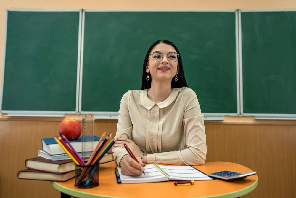 Müəllimlərin əmək haqqından vergi tutulmasın! KONKRET