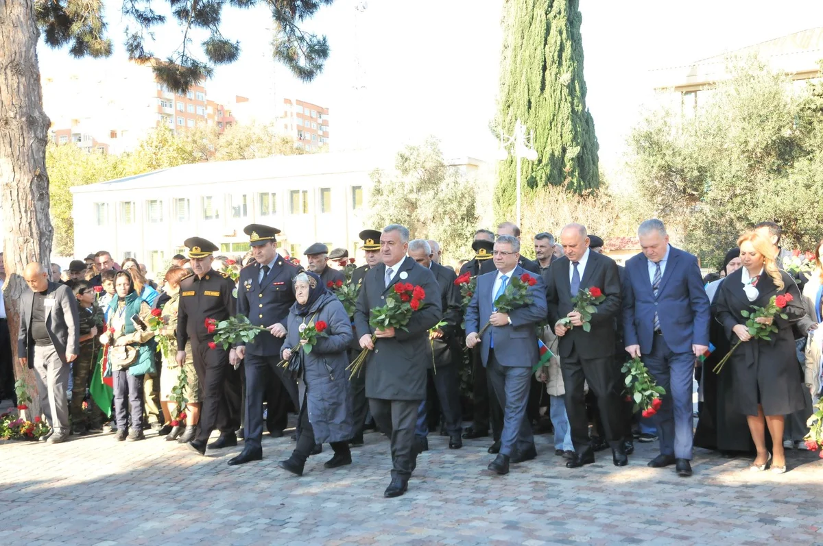 Abşeron rayonunda Zəfər Günü böyük coşqu ilə qeyd olunub FOTOLAR Azərbaycanda özəl xəbərlər, araşdırmalar, təhlillər və müsahibələrin tək ünvanı