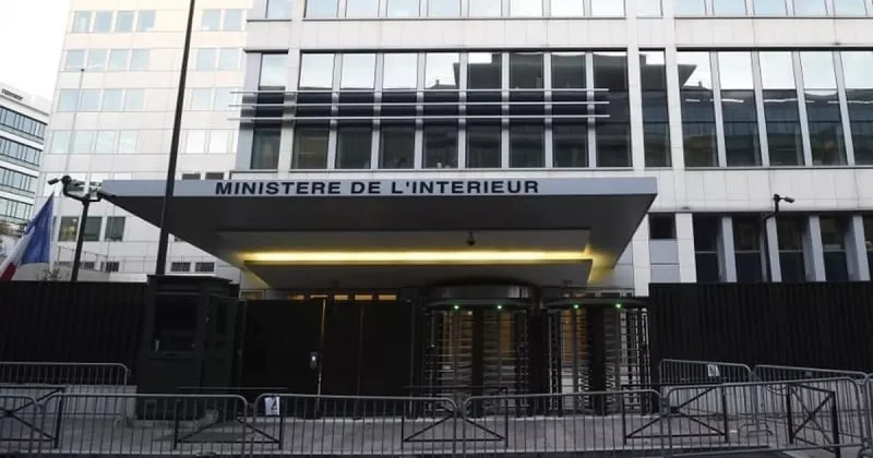 В Париже задержали женщин за подготовку к теракту