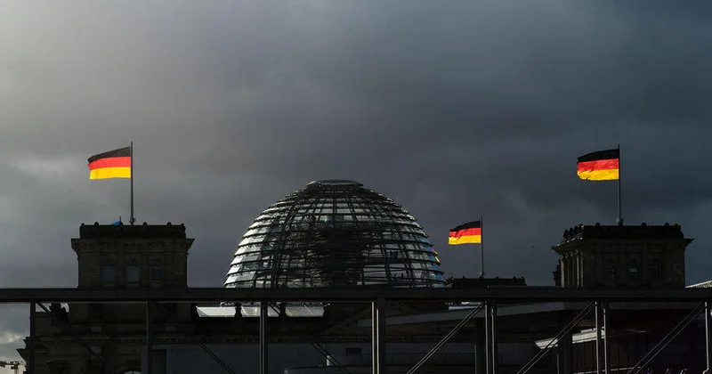 Бундестаг поддержит выделение миллиардов евро на закупку вооружения